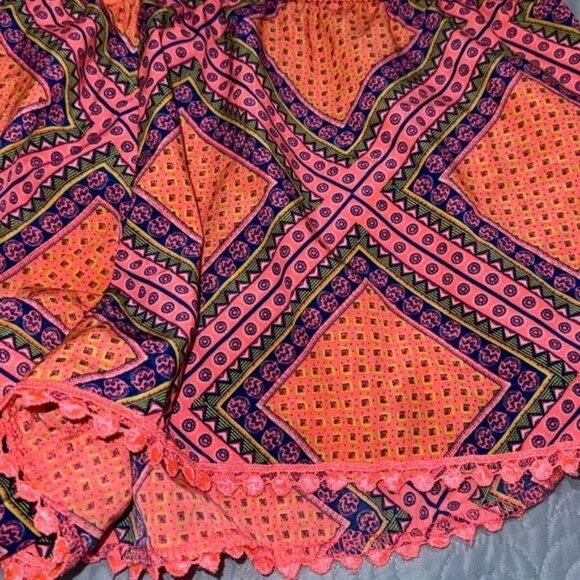 Boho Tribal Print Womens Shorts XL/XG (15-17) Coral Combo 100% Polyester Elastic - Picture 6 of 11